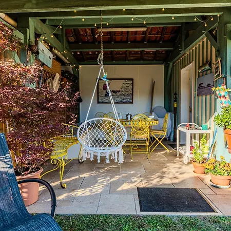 La Curry Du Bassin Bed & Breakfast 3*