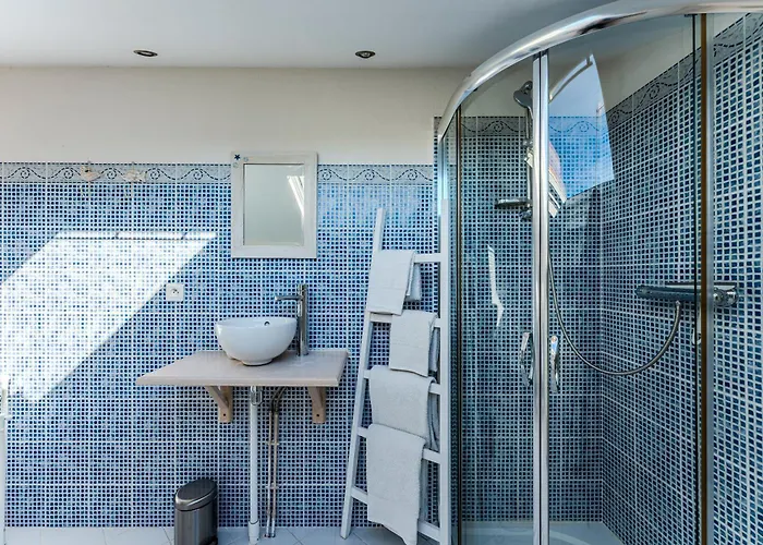 La Curry Du Bassin Bed & Breakfast 3*