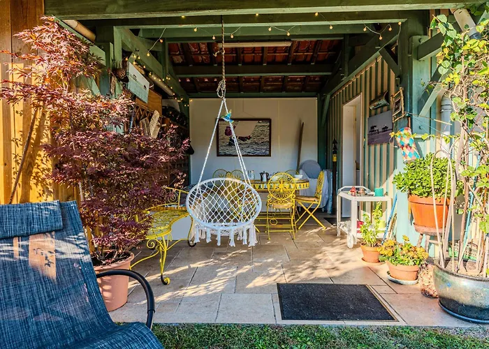 La Curry Du Bassin Bed & Breakfast 3*